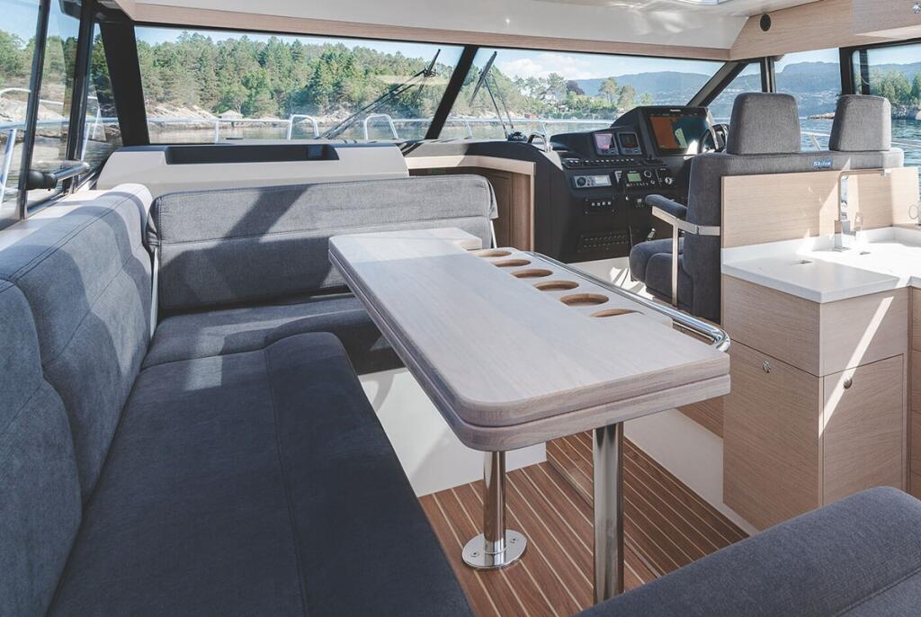 Motoryacht 