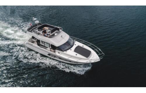 Motoryacht 