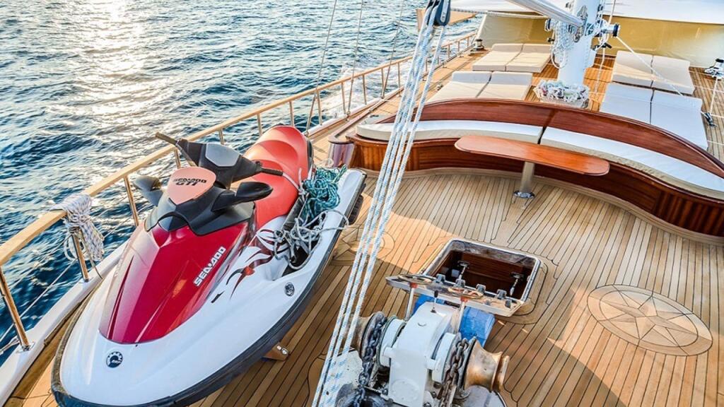Gulet & Motor Sailer 