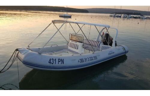 Rubber boat (R.I.B.) 